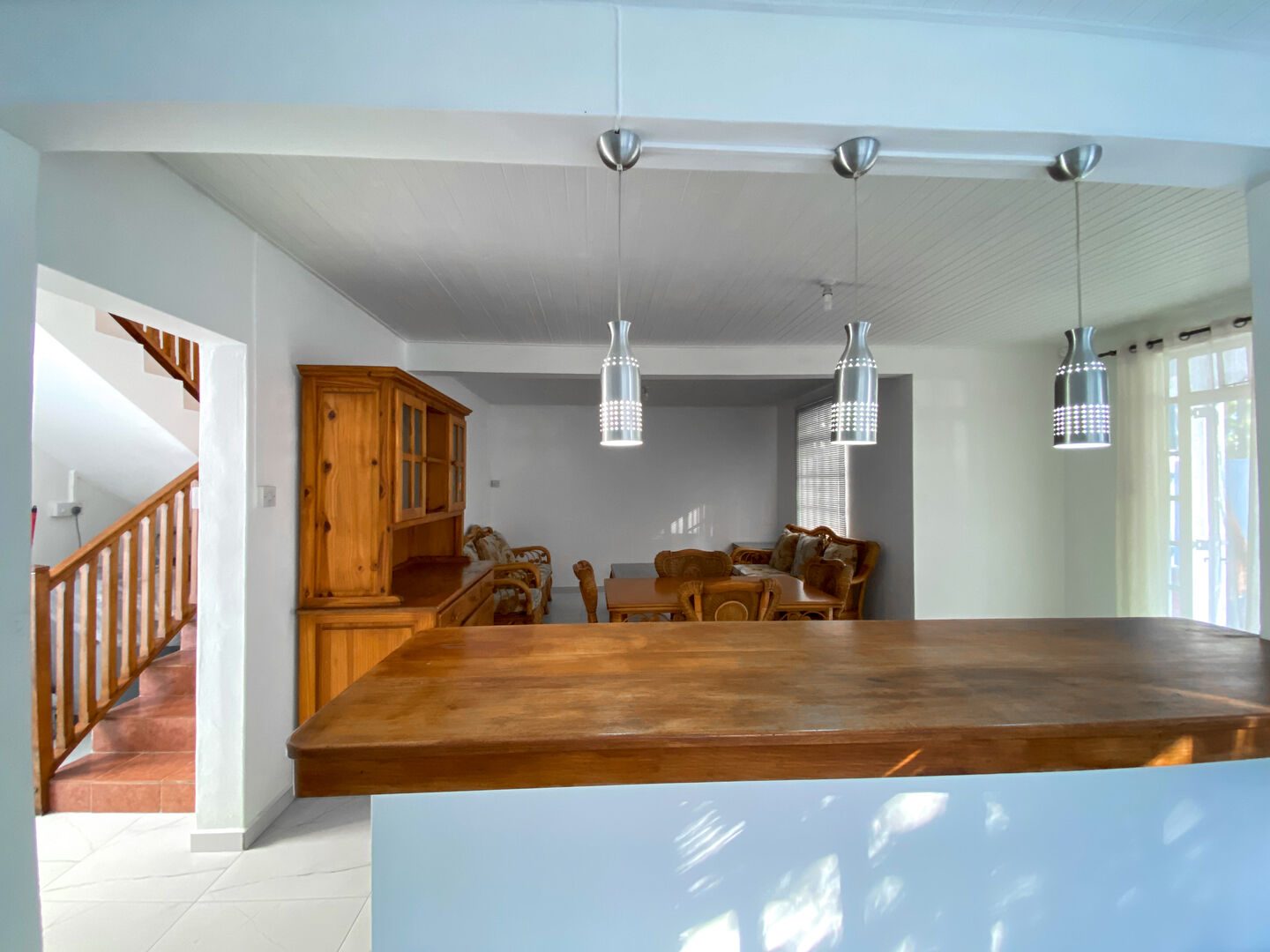 Exclusive – Furnished beachfront house for rent in Flic en Flac