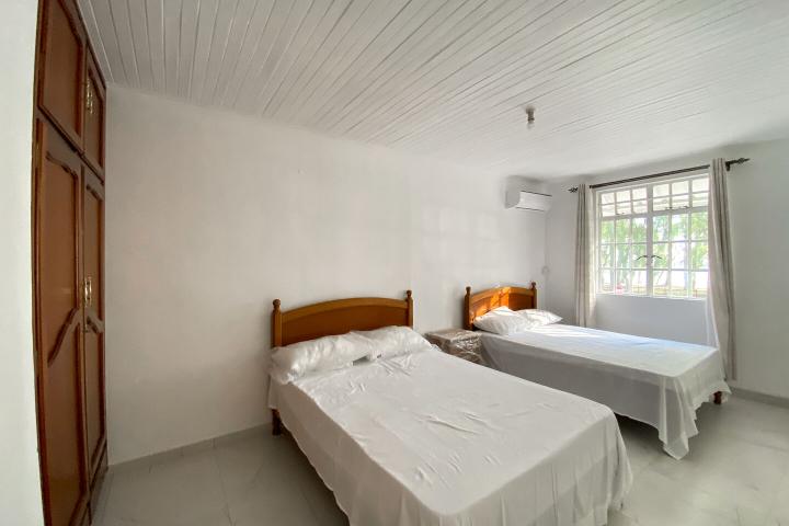 Exclusivité – Maison meublée face à la plage à louer à Flic en Flac