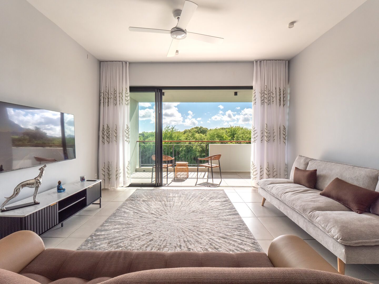 Appartement 2 chambres avec vue dégagée à louer à Cascavelle, Flic en Flac