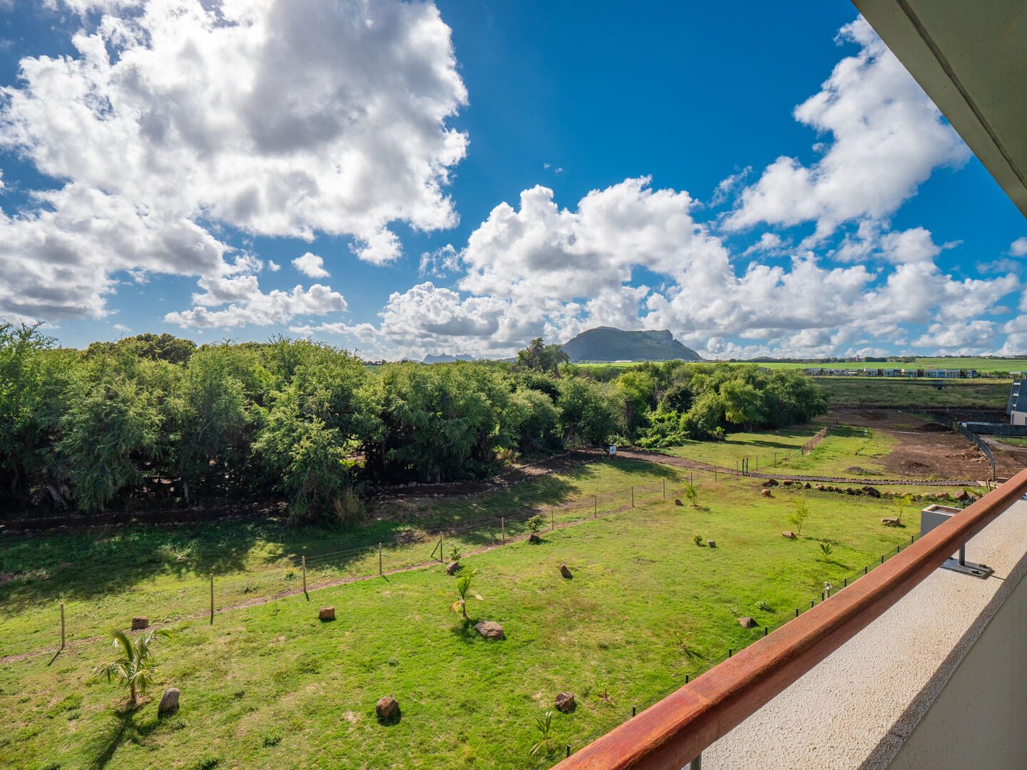 Appartement 2 chambres avec vue dégagée à louer à Cascavelle, Flic en Flac