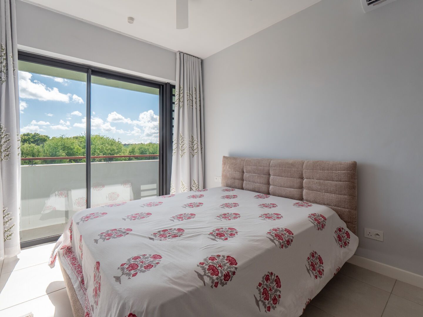 Appartement 2 chambres avec vue dégagée à louer à Cascavelle, Flic en Flac