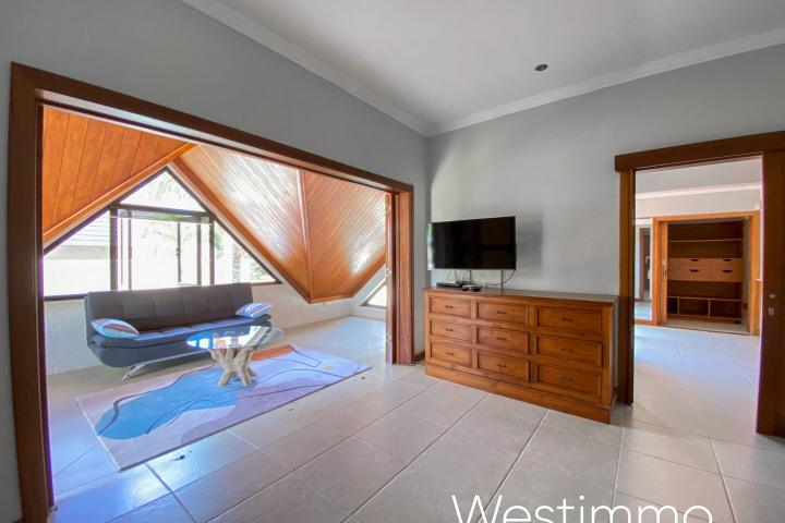 Villa balinaise 3 chambres avec piscine à louer à Pereybère – complexe sécurisé