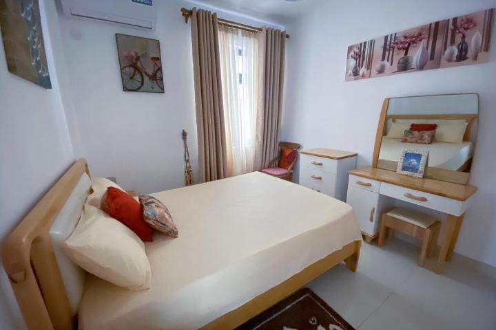 Modern 3-bedroom apartment for rent in the heart of Pereybere