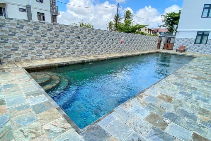 Modern 3-bedroom apartment for rent in the heart of Pereybere